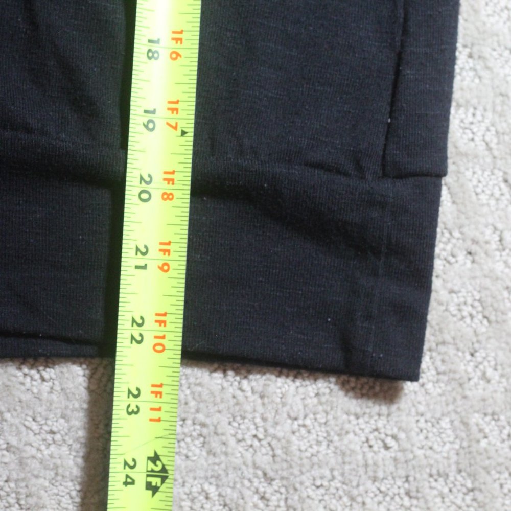 I.N. Studio Size PL Black Puffy Sleeve Sweater - Picture 4 of 5